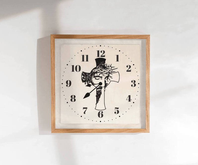 Crucifix-design-wall-clock